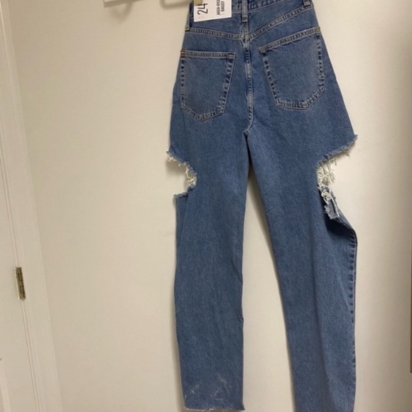 SLASHED CUT OUT STRAIGHT LEG JEANS - Picture 8 of 8